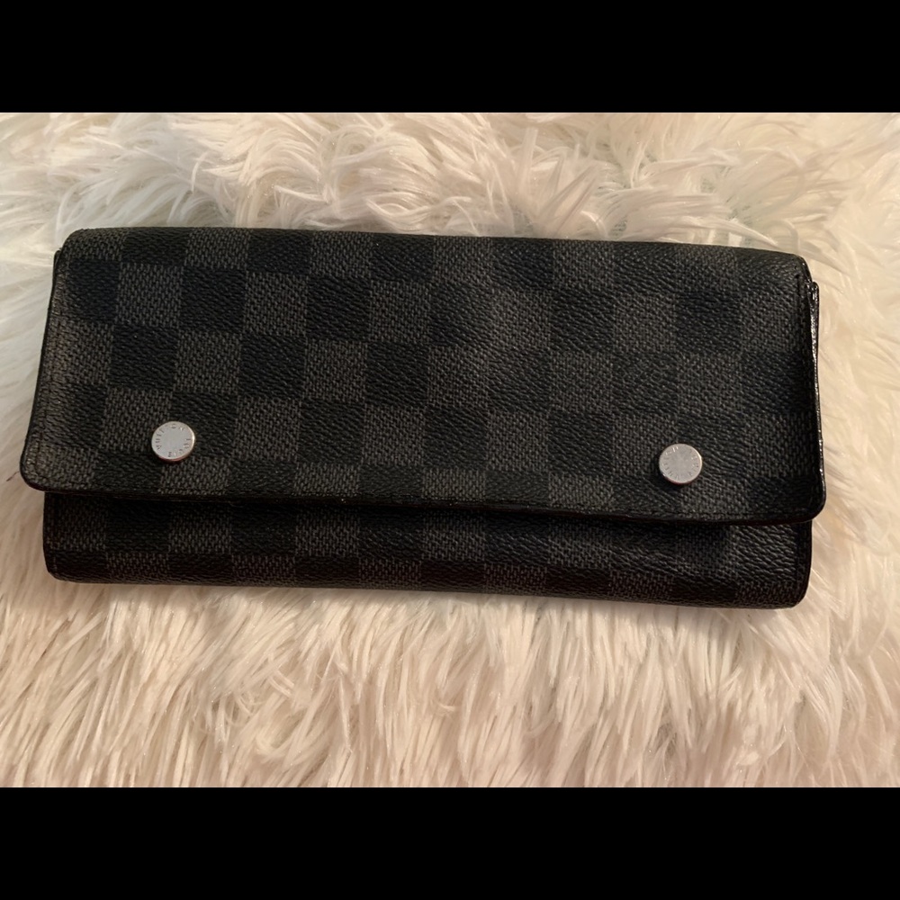 Louis Vuitton Damier Graphite long wallet